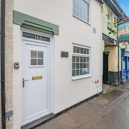 The Tipsy Bee At 143, Villa Guisborough Exterior photo